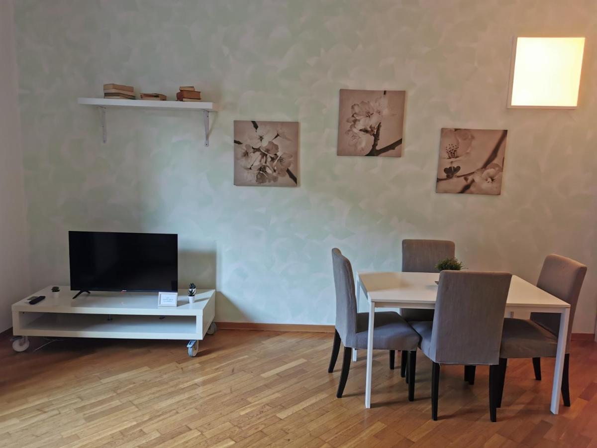 شقة Residenza Piazza Santo Stefano بولونيا المظهر الخارجي الصورة