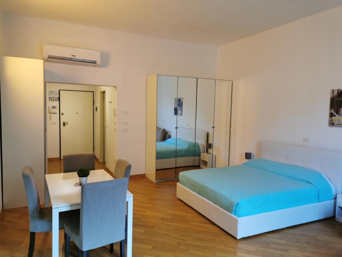 شقة Residenza Piazza Santo Stefano بولونيا المظهر الخارجي الصورة