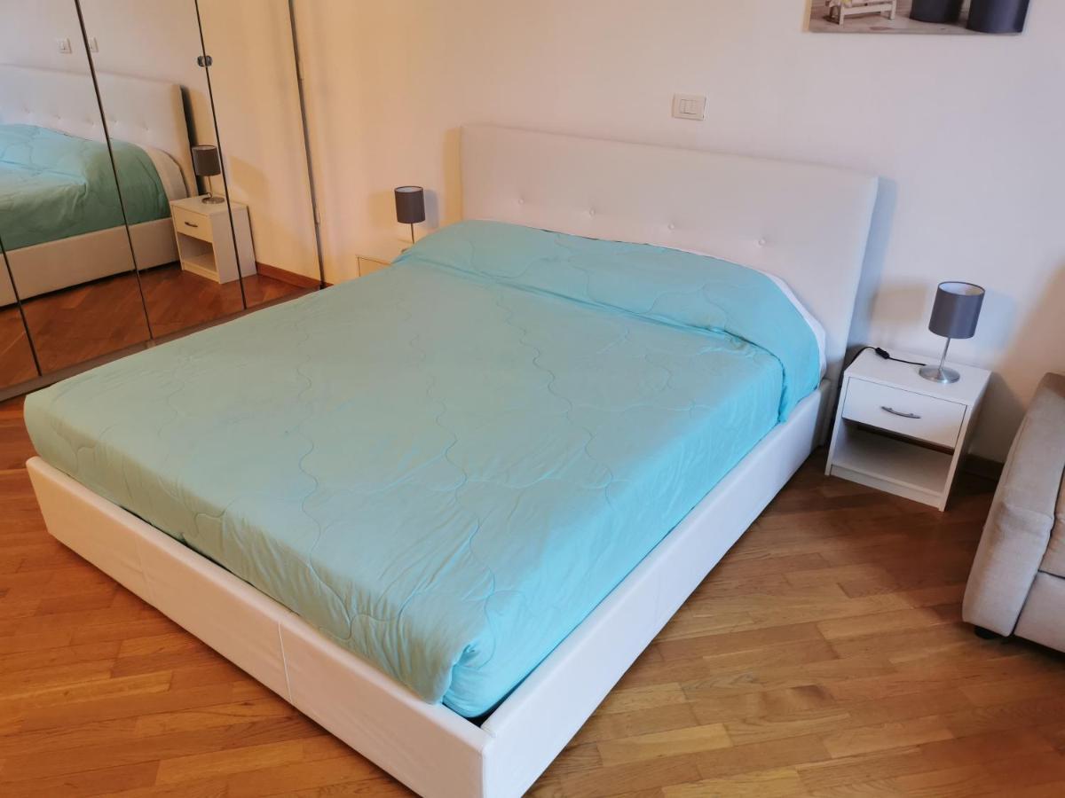 شقة Residenza Piazza Santo Stefano بولونيا المظهر الخارجي الصورة
