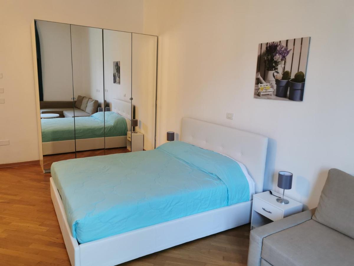 شقة Residenza Piazza Santo Stefano بولونيا المظهر الخارجي الصورة