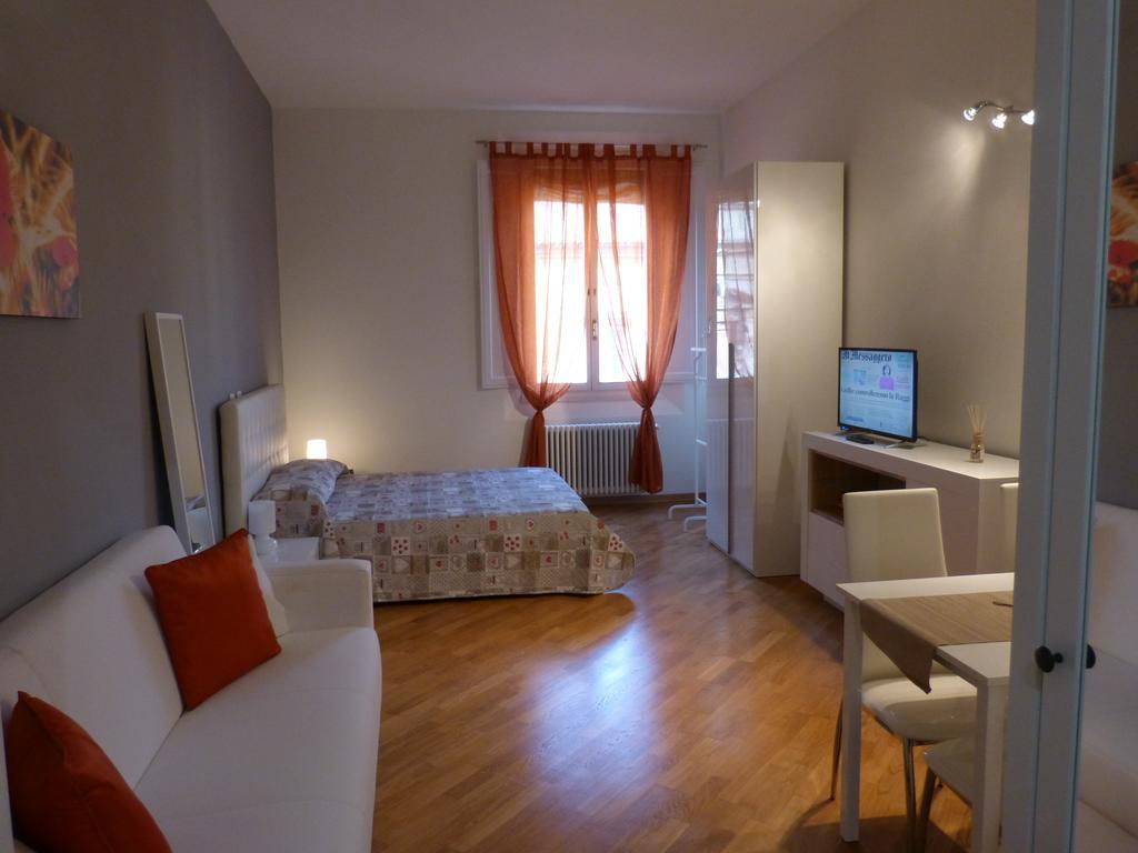 شقة Residenza Piazza Santo Stefano بولونيا المظهر الخارجي الصورة