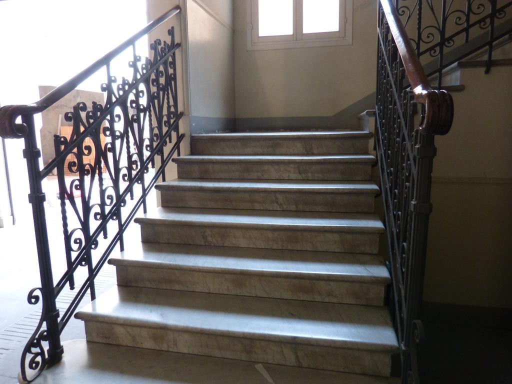 شقة Residenza Piazza Santo Stefano بولونيا المظهر الخارجي الصورة