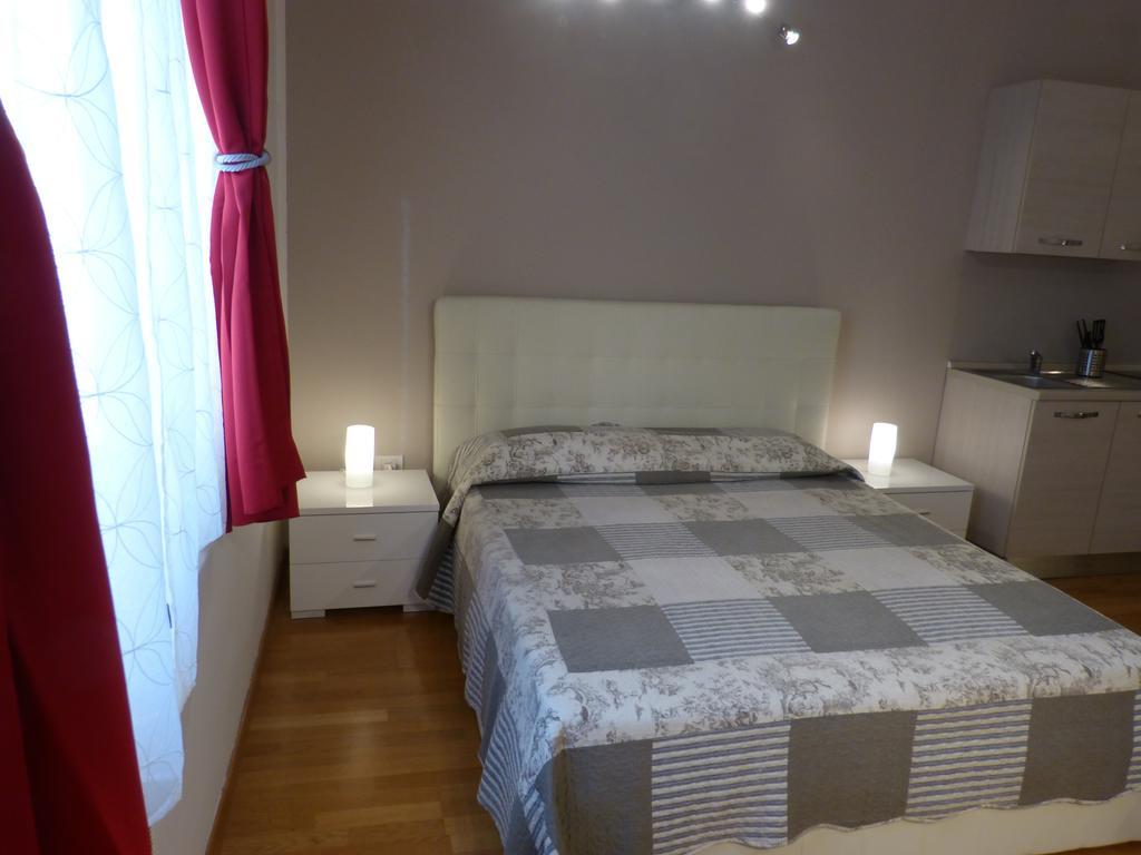 شقة Residenza Piazza Santo Stefano بولونيا المظهر الخارجي الصورة